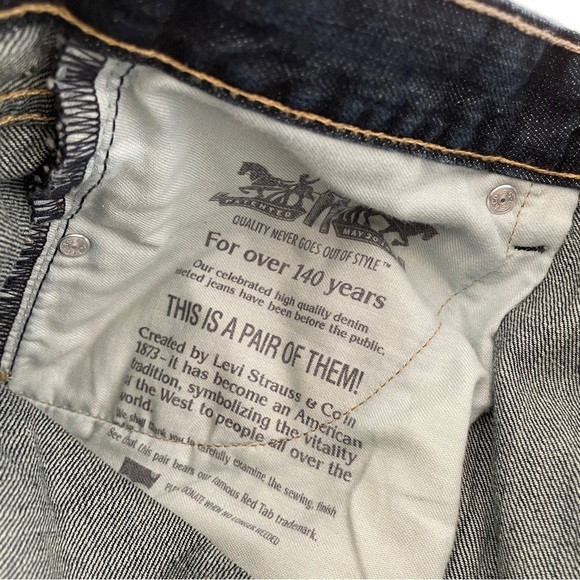 Levi's 550™ Relaxed Fit Straight Leg Baggy Dark Stonewash Jeans, Size 34 30 - Picture 12 of 13